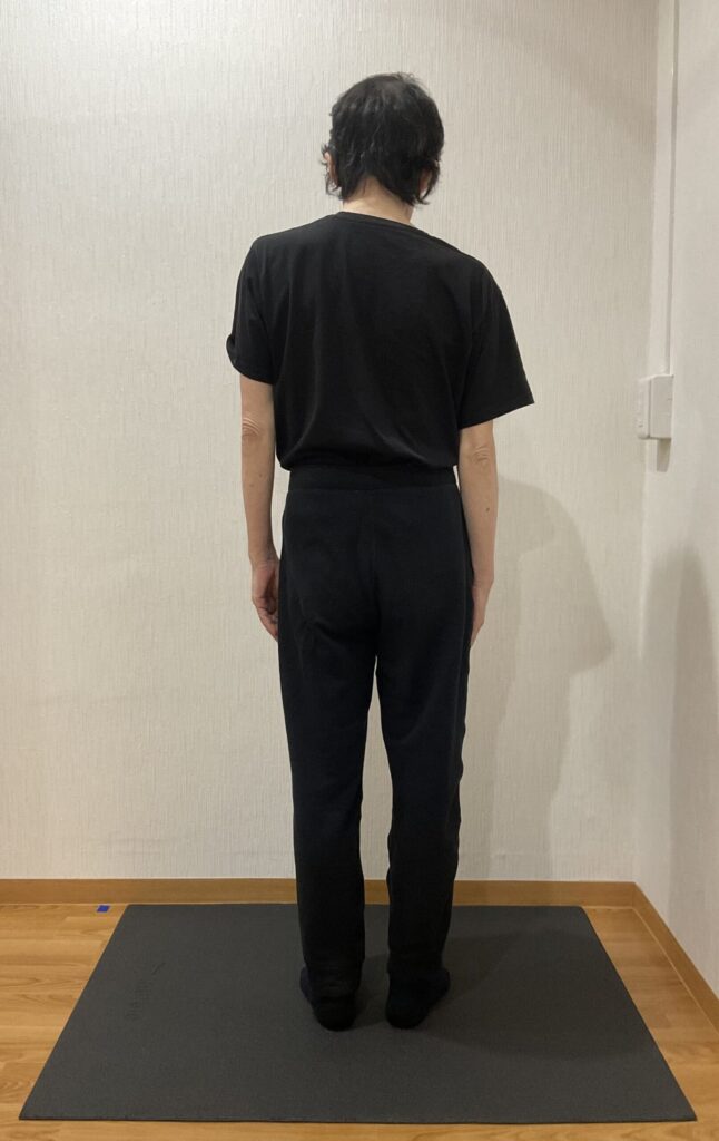 背面からの姿勢写真　2024.4/14